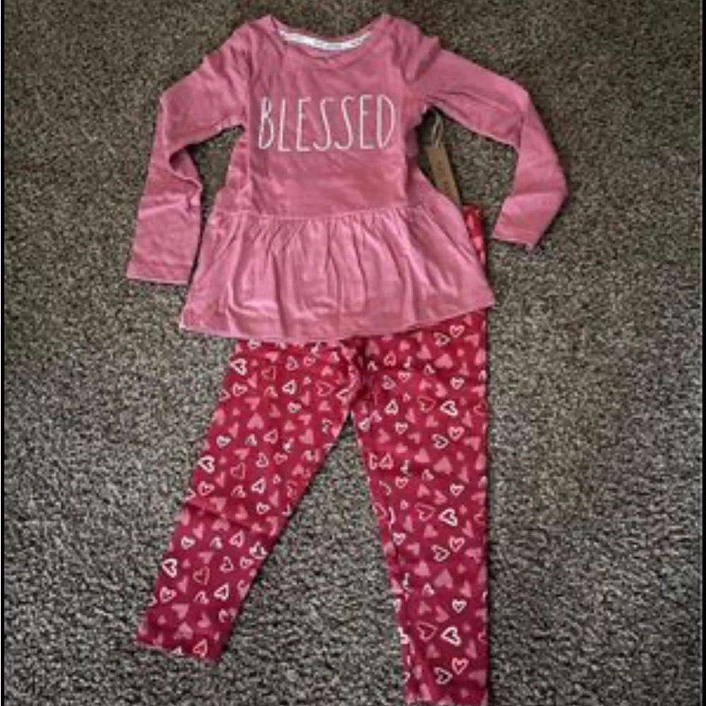 Rae Dunn Girls size 4 outfit.  New